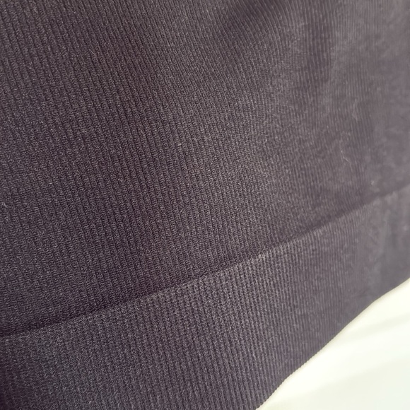 Wild Fable Seamless Ribbed Crop Top 🖤 - Picture 4 of 4